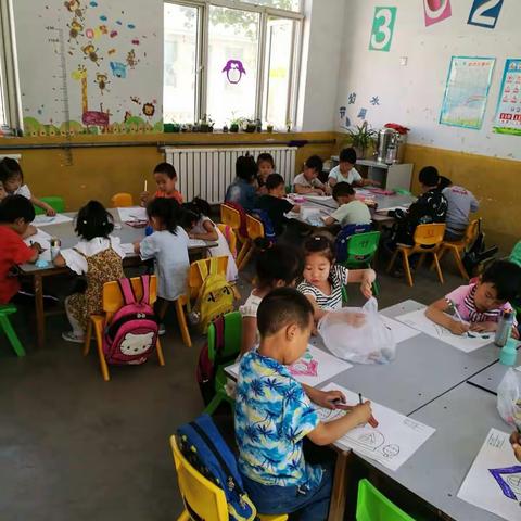 邱庄幼儿园艺术涂鸦活动