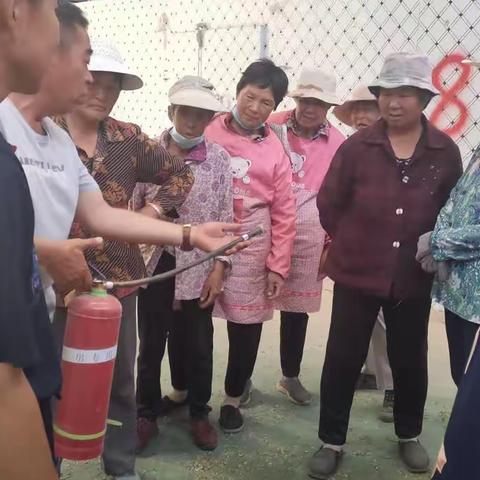 河北桃晟堂开展安全生产自查和灭火器培训