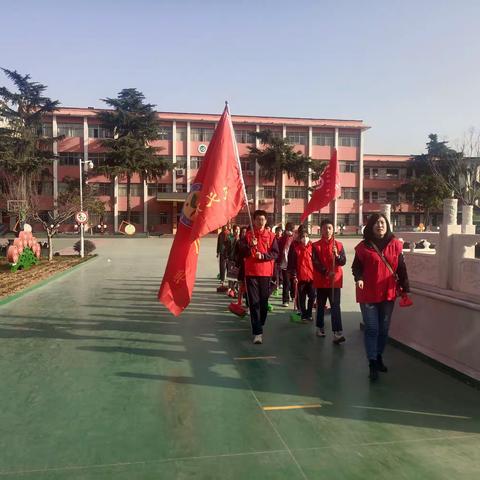 践行二十大，争做小雷锋一一巩义市第二小学“学雷锋 我行动”志愿服务