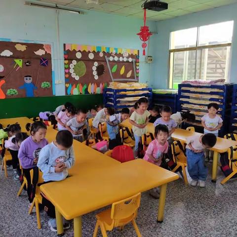 【开学快乐，元气满满】荣昌幼儿园中二班开学第一课