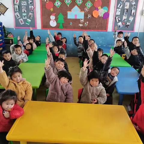 【爱在春天，乐在自然】荣昌幼儿园中三班美好的第一周