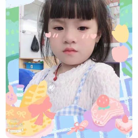 君临阳光幼儿园中二班宝贝9月份成长记录册