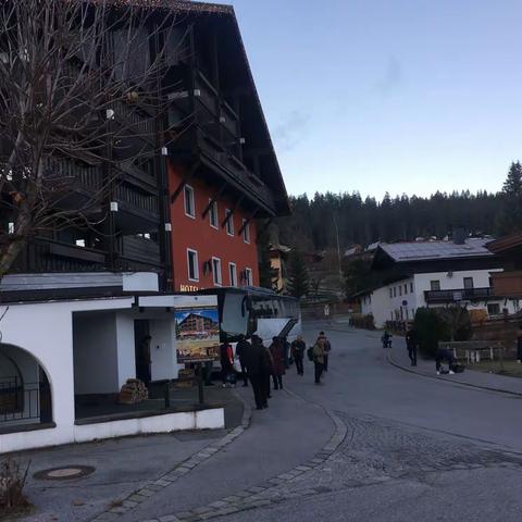 夜宿奥地利🇦🇹因斯布鲁克小镇（2018年11月15日）