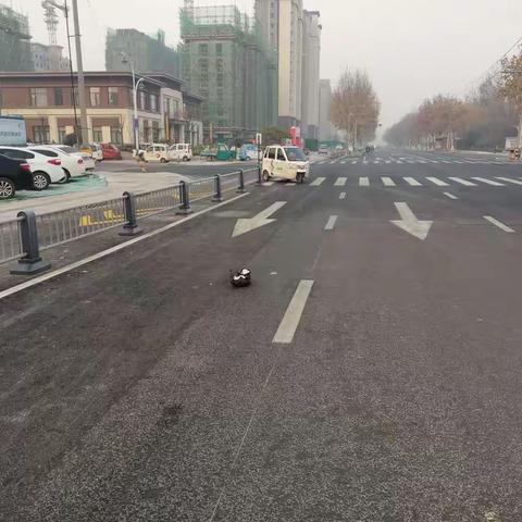 清除道路垃圾，整洁也是幸福