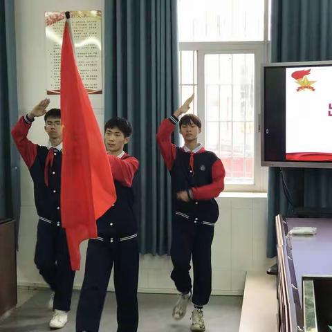 “学习二十大，争做好队员”     --广浩学校少先队员代表大会