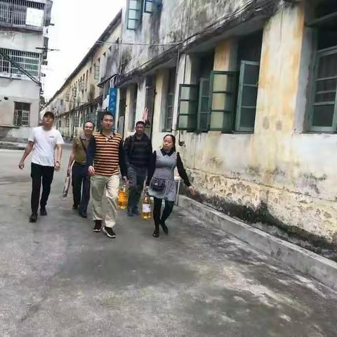 海秀街道总工会联合多部门走访慰问吸毒人员困难家庭