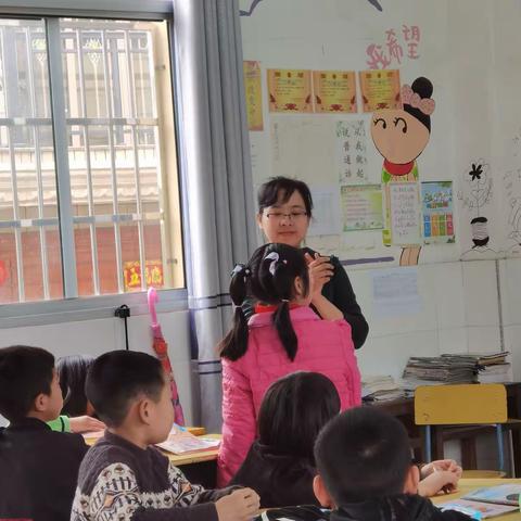 春风春雨育硕果 送教送研助成长，——上饶市实验小学教研片区送教送研活动