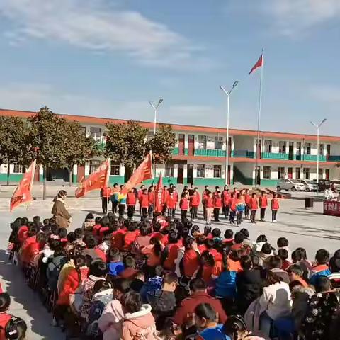 “诵读经典  弘扬传统文化  传承武术精神”杨庄户乡希望双语学校武术操比赛活动圆满成功