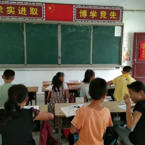 安徽六安霍邱农村学校