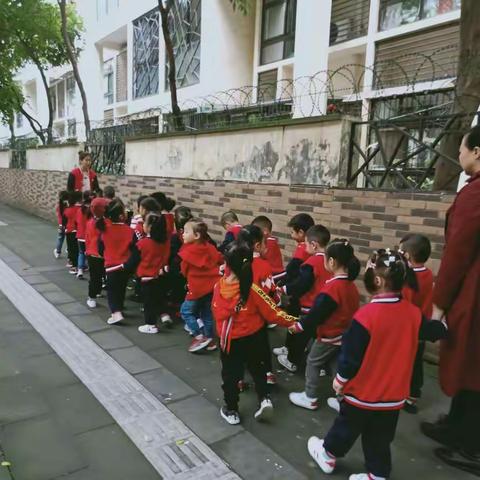 给👴👵送祝福