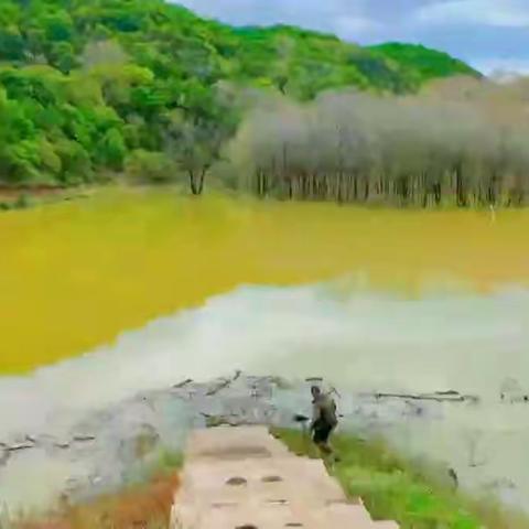 一个美丽的小乡村——甘泉圪崂村