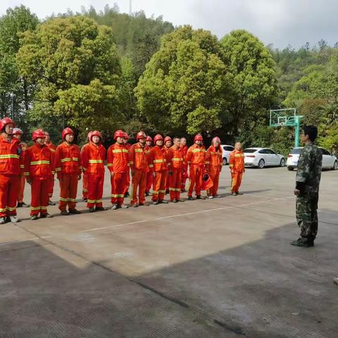 保绿色家园   筑生态屏障————东阳市林业总场开展森林防火消防演练