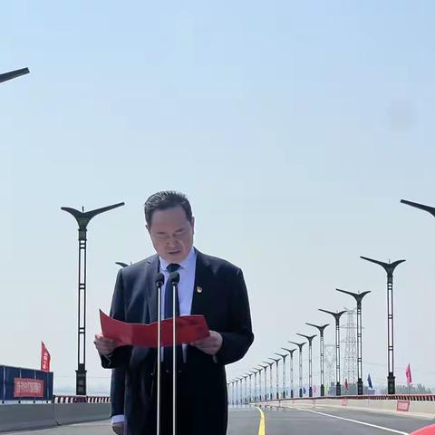 天堑变通途 一桥架南北——今日三座大桥正式通车