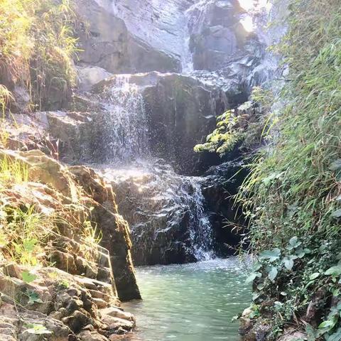 霞路神僊井雅集即席聯句