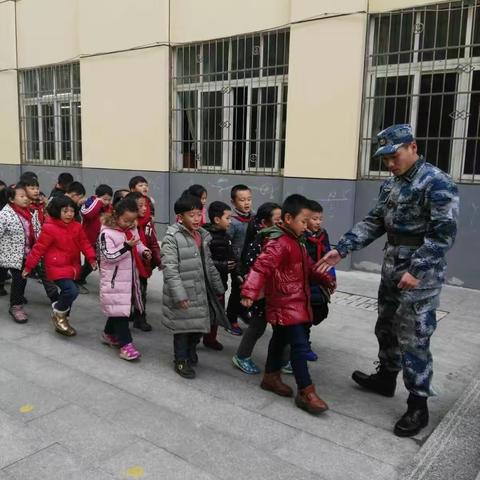 我是小小排头兵（副本）