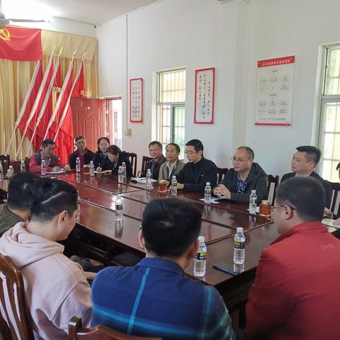 省地质局马晨光副书记带队到乐东县看望慰问乡村振兴工作队员