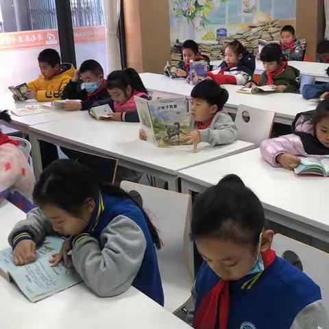 我爱阅读-济南泉景中学小学部三年级六班蜂之采中队