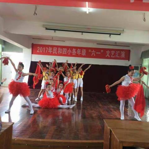 综合才艺秀——七彩童年