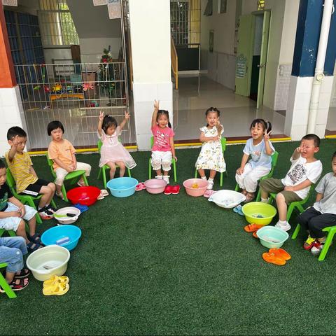 🍉不负今“夏”、暑”你精彩——————生活小技能：洗拖鞋