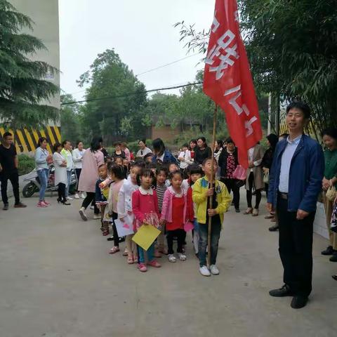 “走进小学 感悟成长”欢迎皋落幼儿园小朋友来我校参观