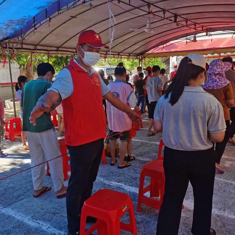 师德如炬   同心抗疫——高新区七迳镇米粮小学“抗疫”志愿者在行动