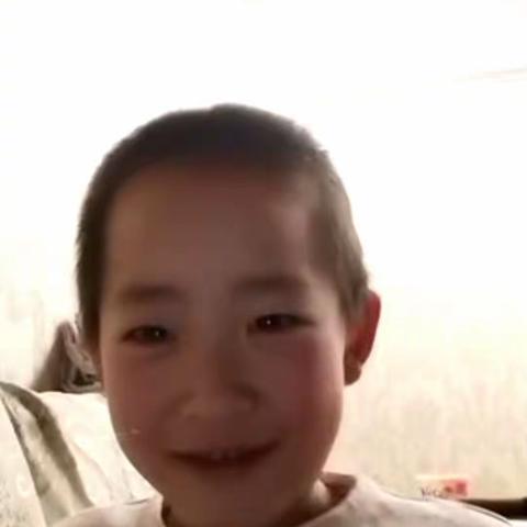 宝贝，想念你在春光里