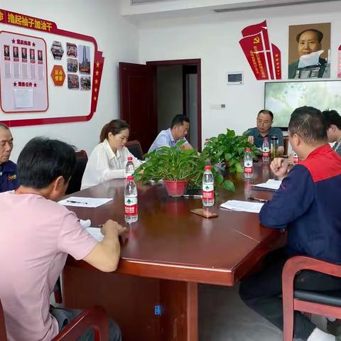 学习二十大精神 争做新时代先锋——金峰机械党支部学报告，见行动