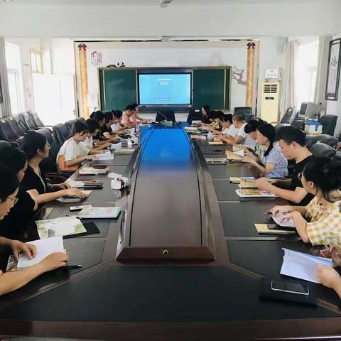 以研促教，“语”你同行——2020学年莲都区人民路小学语文教研组首次开展校本研修活动