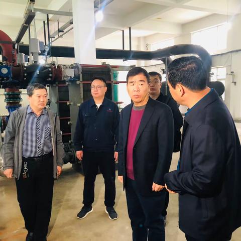 王震在调研集中供热准备情况时强调：全力做好供热保障 确保群众温暖过冬