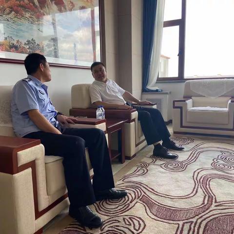 拥军慰问暖人心，军民共建鱼水情