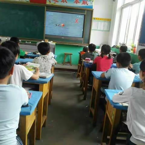 大山王庄小学各班学生防溺水安全教育！