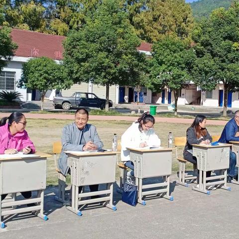 展体育课堂风采，促教师专业成长 ———记小学体育学科课堂大赛
