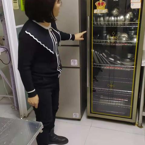 快乐育米幼儿园食品安全检查