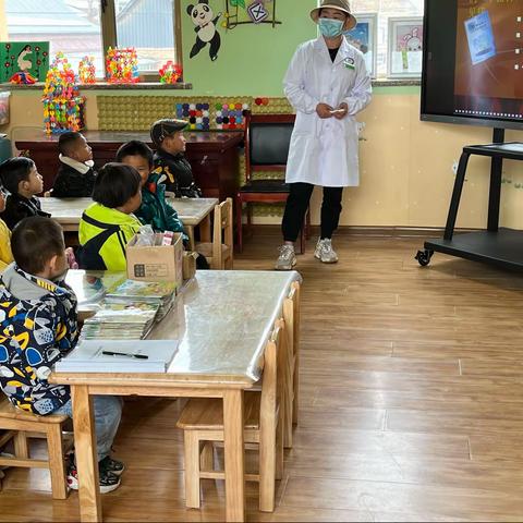 长川乡幼儿园大手拉小手卫生保健知识宣传