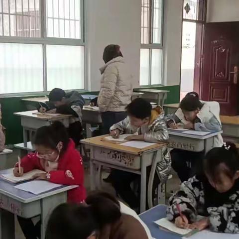 朱里镇霍庄小学——笔墨飞扬，书写成长——硬笔书法比赛