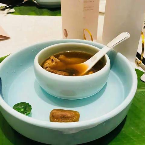 💗德星美食篇💗素宴定制，首选德星楼。品精致素食，享受轻奢慢生活，遇见美好，遇见你，感恩吃素！
