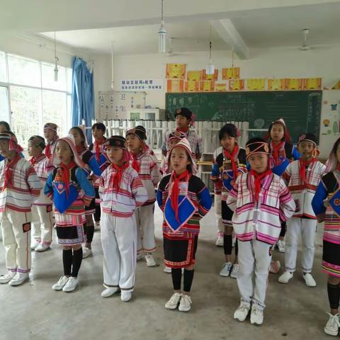 基诺小学少儿双语合唱团