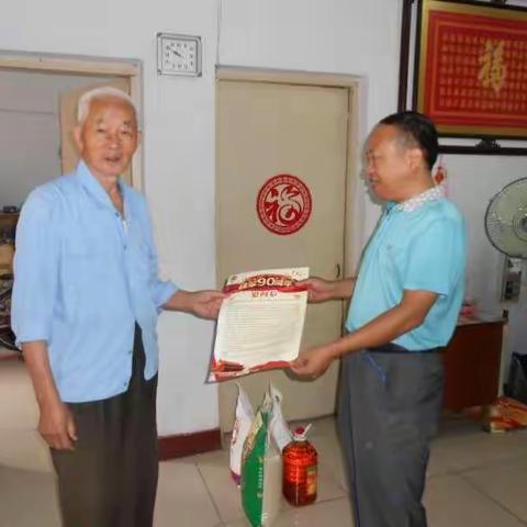 【河北创城记】不忘“八一”情——前进社区慰问退伍及伤残军人