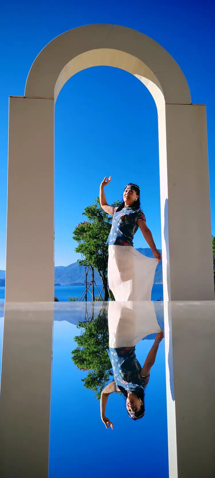 天人合一镜，醉美泸沽湖