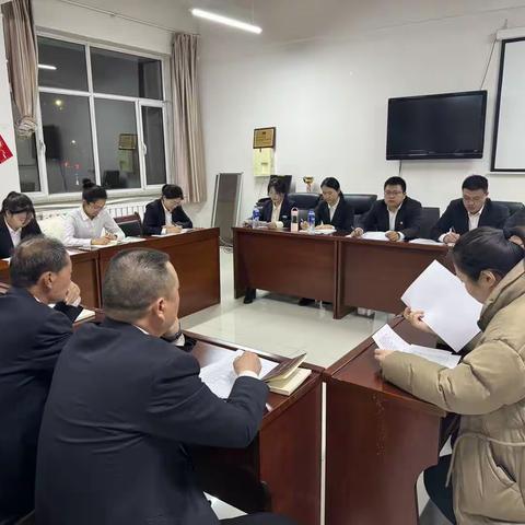 工行乌海海南支行召开全员旺季营销动员会