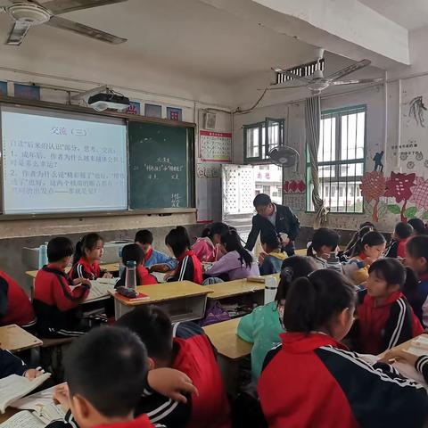 缤纷课堂展风采，示范引领促成长——西溪中心小学高效课堂研讨课活动