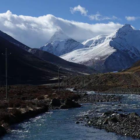 白嘎乡——萨普神山