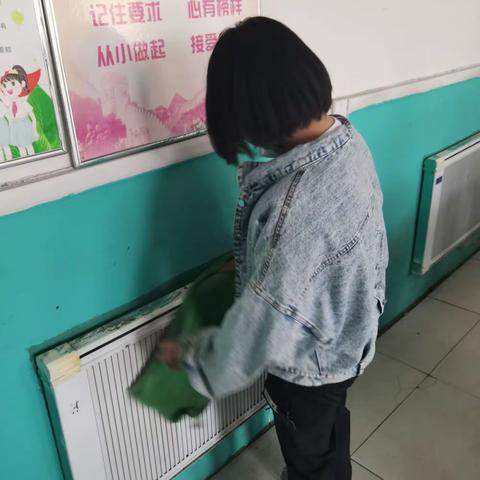 后李寨小学四年级卫生实录