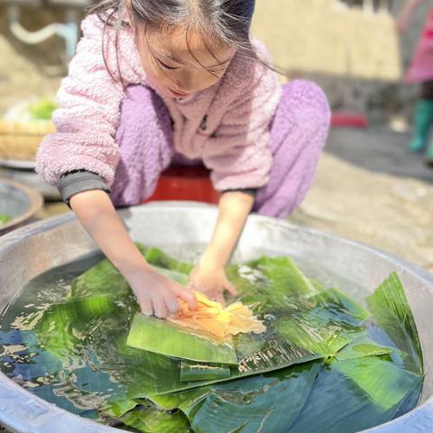 海南特色美食-薏粿（bua)