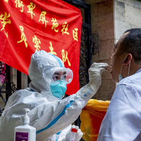 翠屏苑社区全员大规模核酸检测