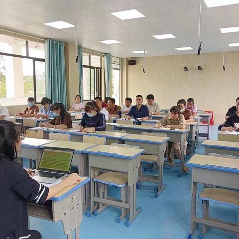 【作风整顿暨能力提升建设年】学习《义务教育语文课程标准》（2022年版）——榕仔中心小学语文教研组