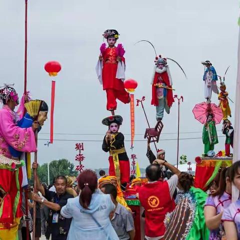 卲阳县下花桥镇扎台戏非物质文遗产节目表演