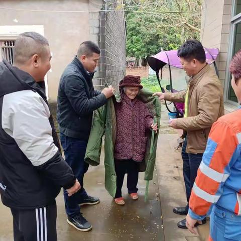 池连村乡村振兴工作队防寒送暖活动