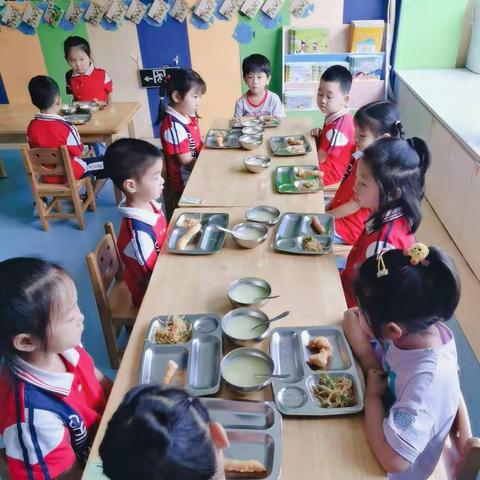 汇童托幼园   中班周记