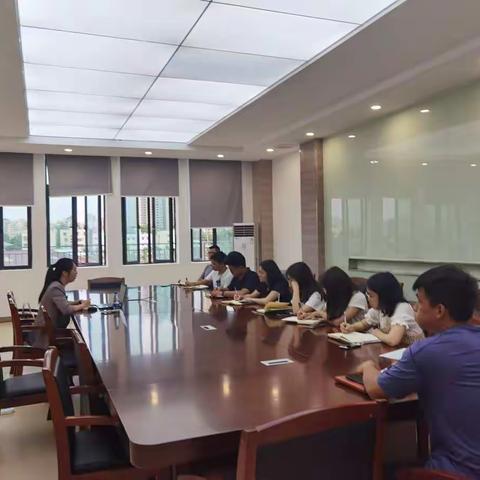 用心做事，以爱待生——金斗湾小学开展新教师校本培训讲座